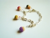 Pulsera con charms de cosas del bosque